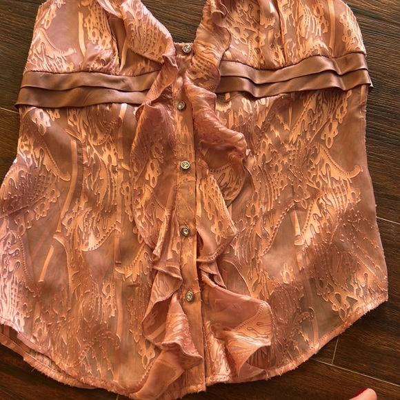 Guess pink top - Picture 3 of 5